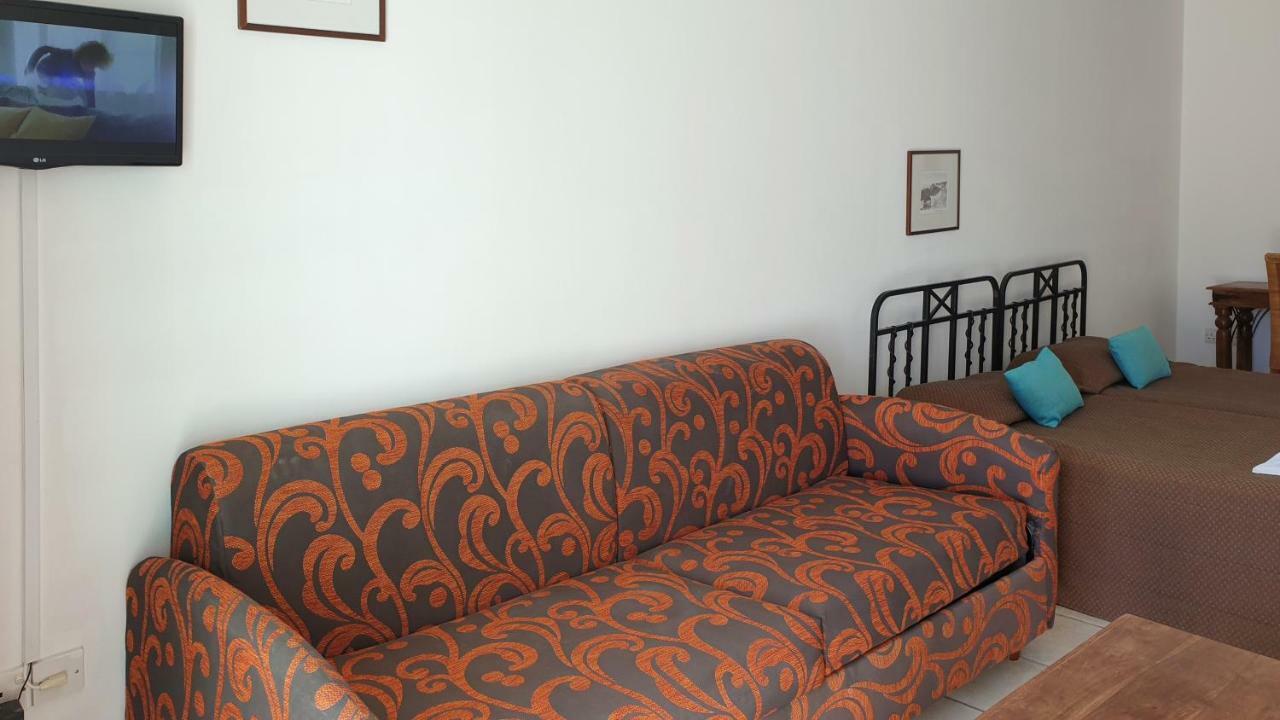 Paramount Hotel Apartments Protaras Bagian luar foto