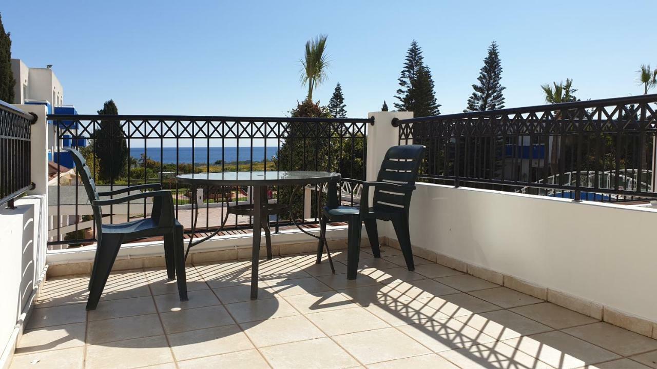 Paramount Hotel Apartments Protaras Bagian luar foto