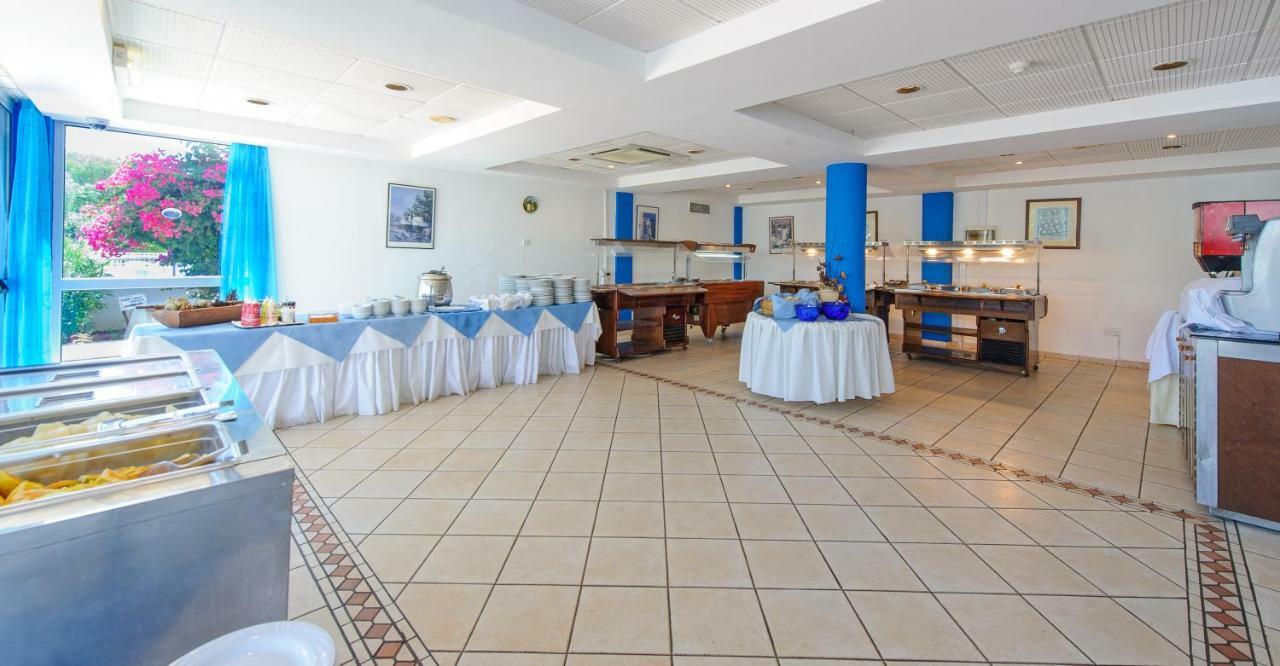 Paramount Hotel Apartments Protaras Bagian luar foto
