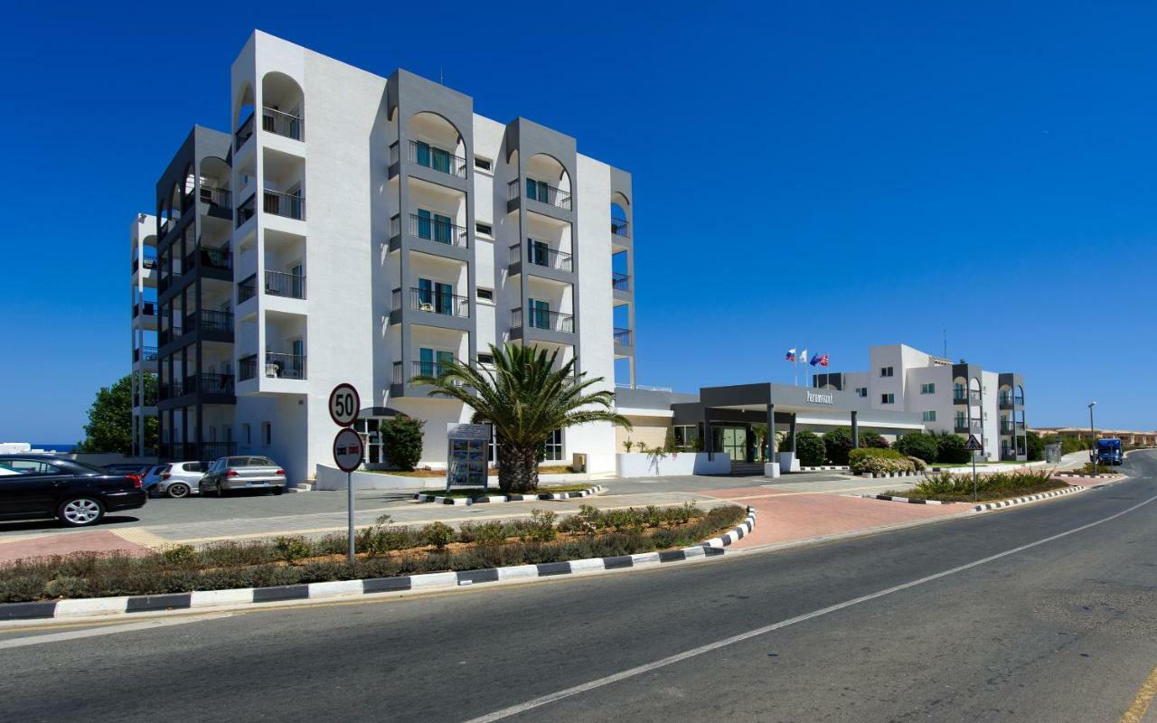 Paramount Hotel Apartments Protaras Bagian luar foto