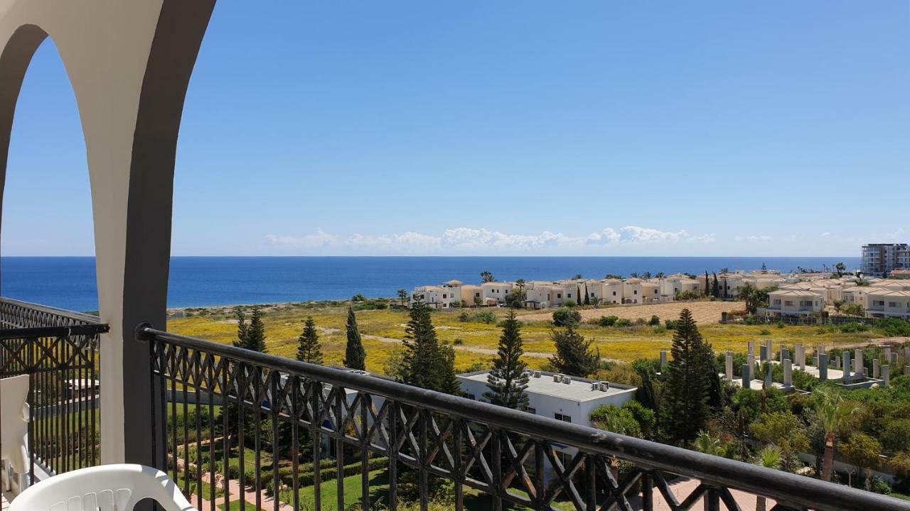 Paramount Hotel Apartments Protaras Bagian luar foto