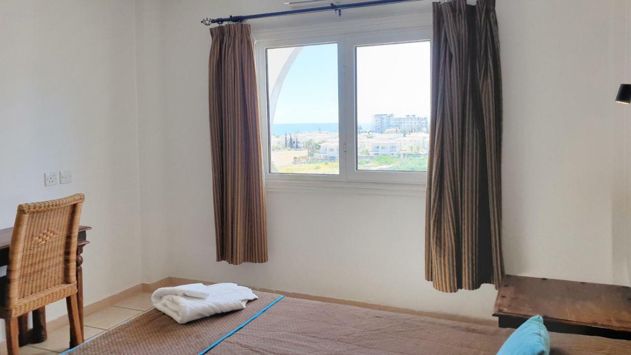 Paramount Hotel Apartments Protaras Bagian luar foto